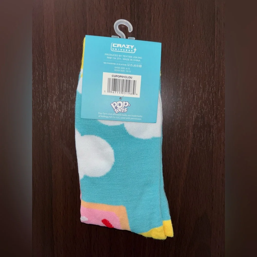 POP TARTS NOVELTY CREW SOCKS NWT MEN’S SHOE SIZE 6-13